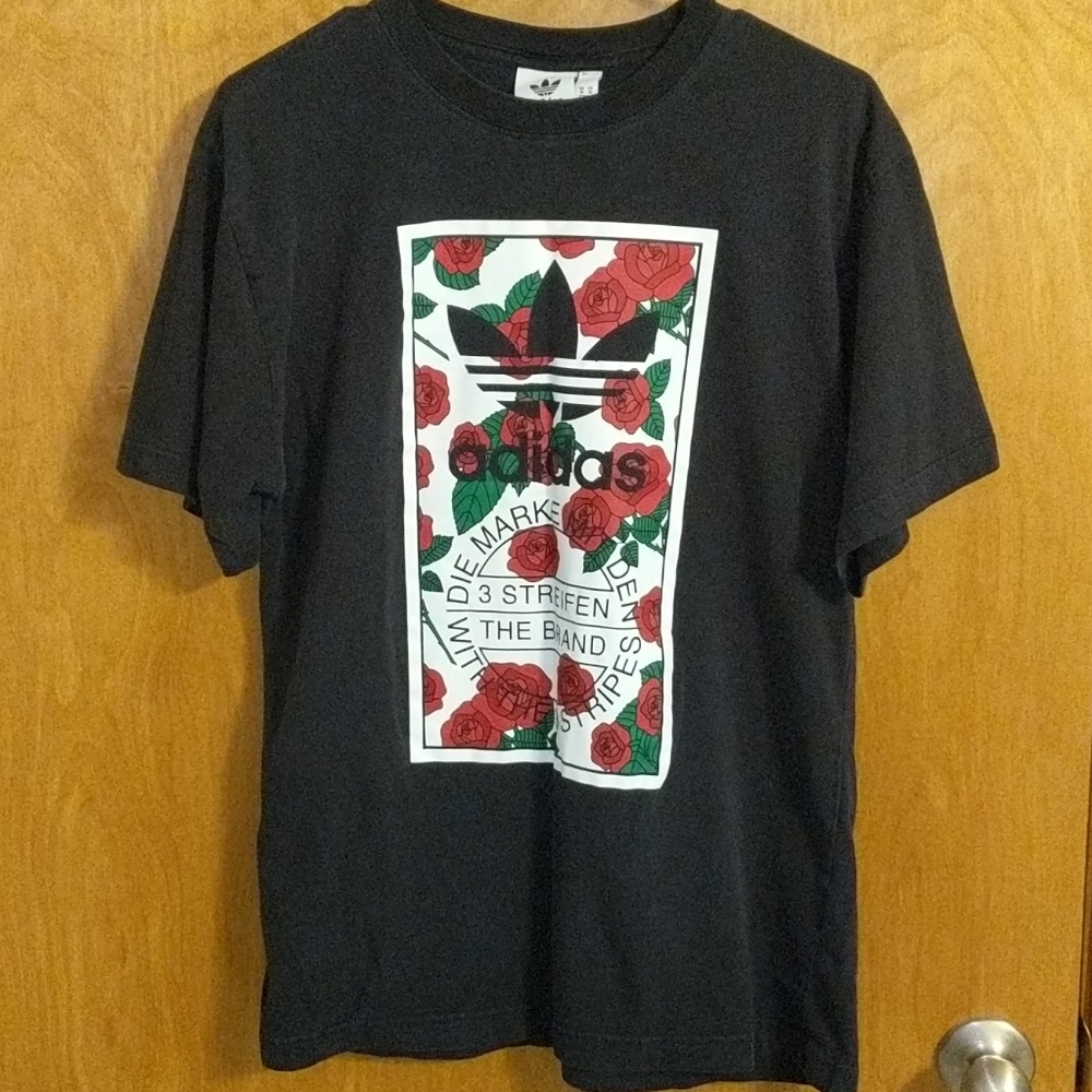 Adidas rose detail shirt